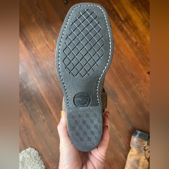 Frye brown leather harness boots distressed size 6.5 - Picture 13 of 16